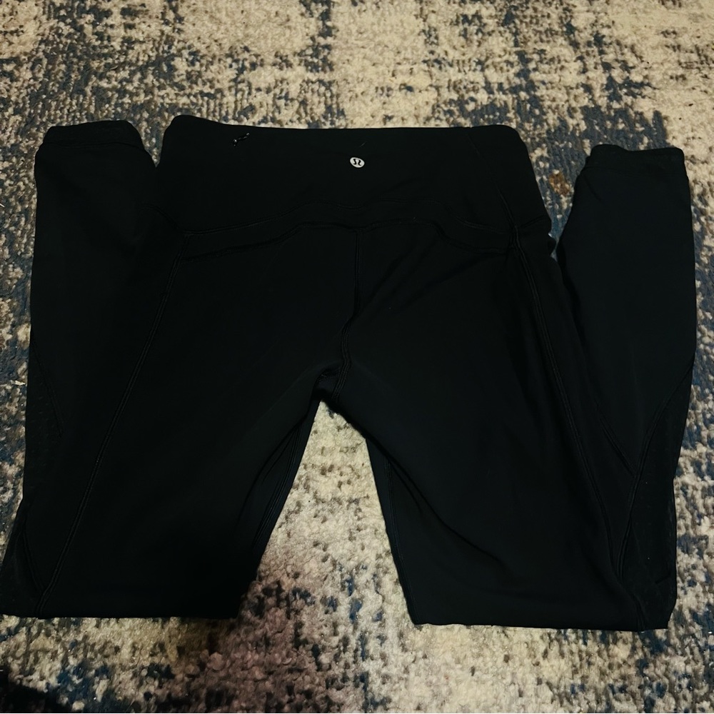 Lululemon leggings 🖤